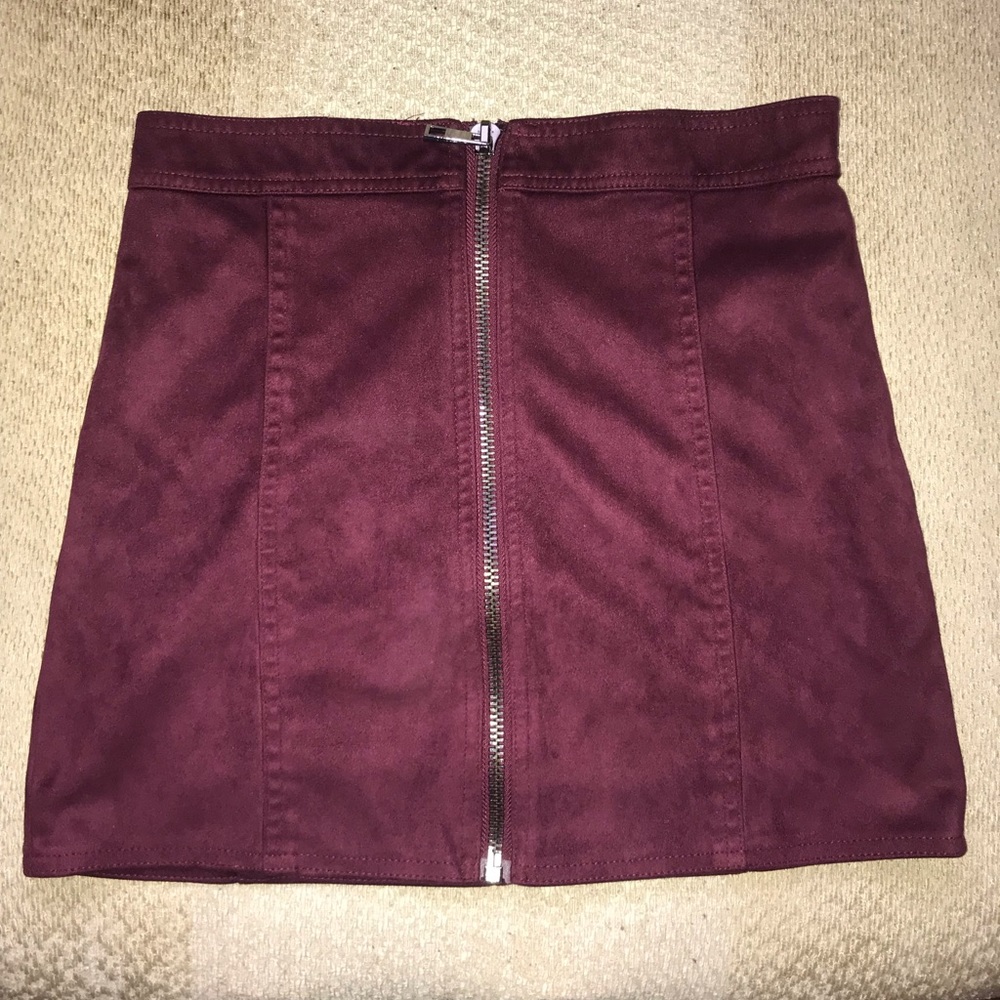 Forever 21 mini skirt size medium